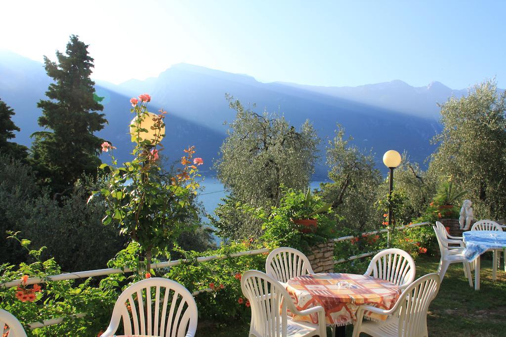 Hotel Riviera Panoramic Green Resort Limone sul Garda Exterior photo