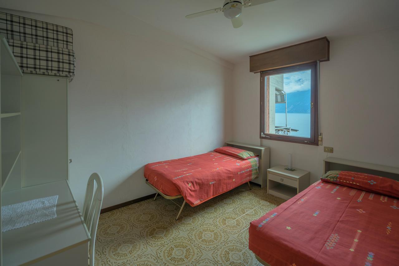 Hotel Riviera Panoramic Green Resort Limone sul Garda Exterior photo