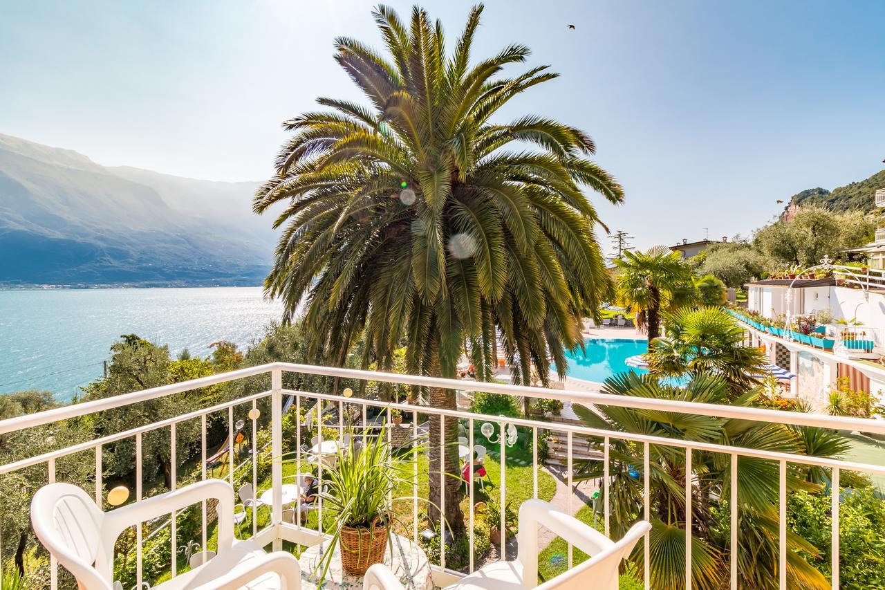 Hotel Riviera Panoramic Green Resort Limone sul Garda Exterior photo