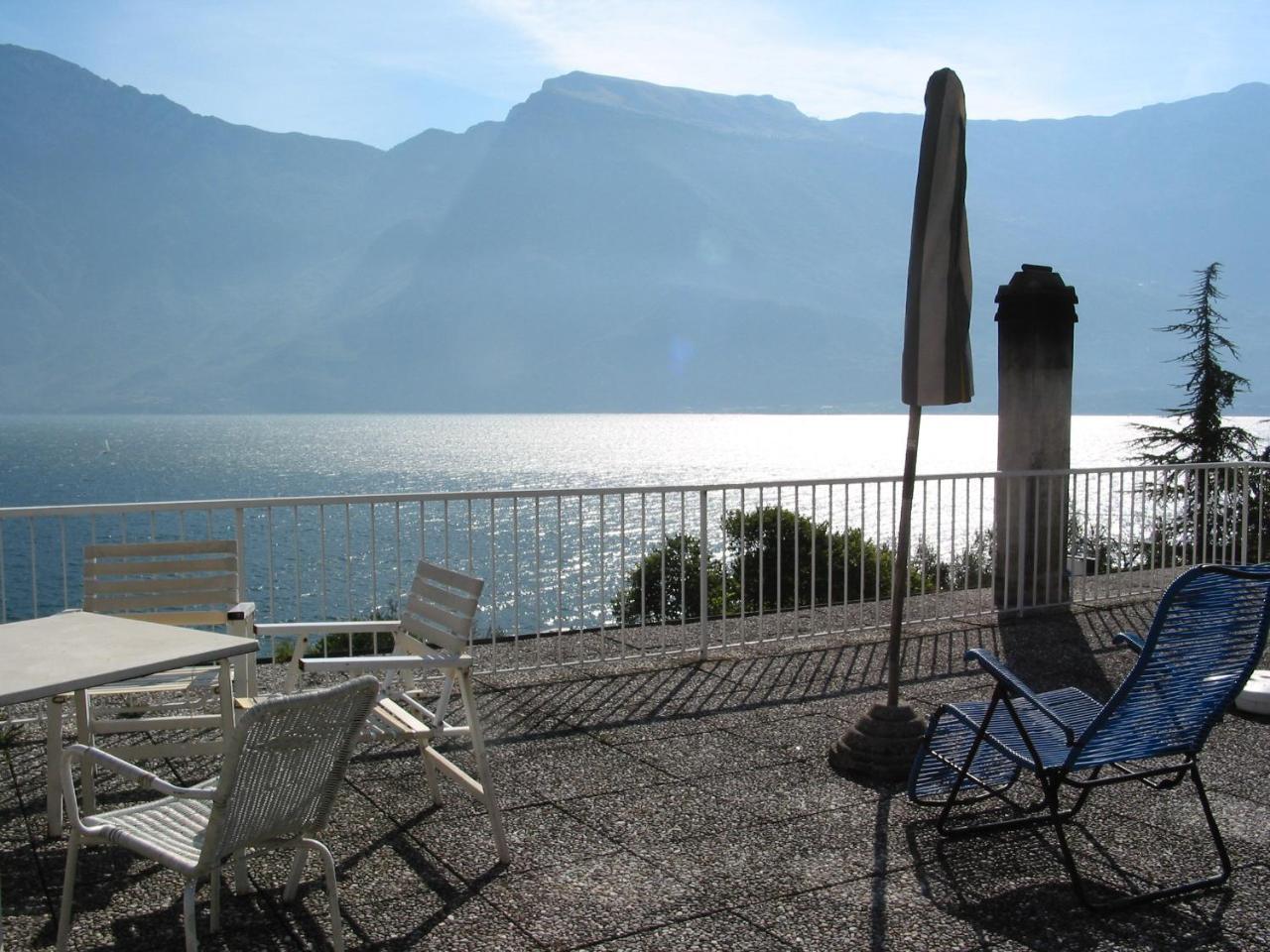 Hotel Riviera Panoramic Green Resort Limone sul Garda Exterior photo